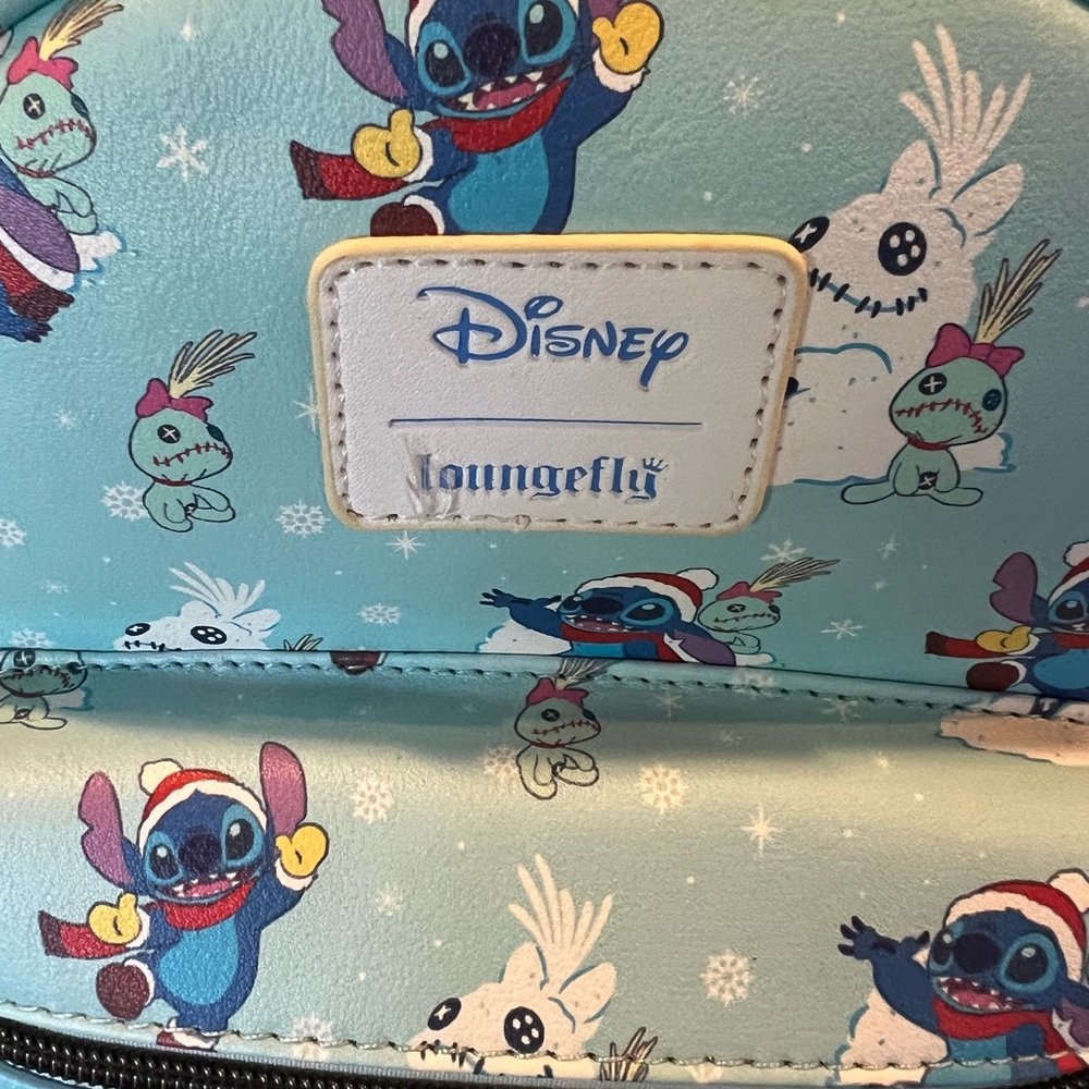 Stitch loungefly backpack - Picture 3 of 3